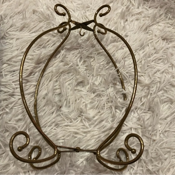 Pier 1 Single Gold Ornament Stand Holder - Picture 5 of 12